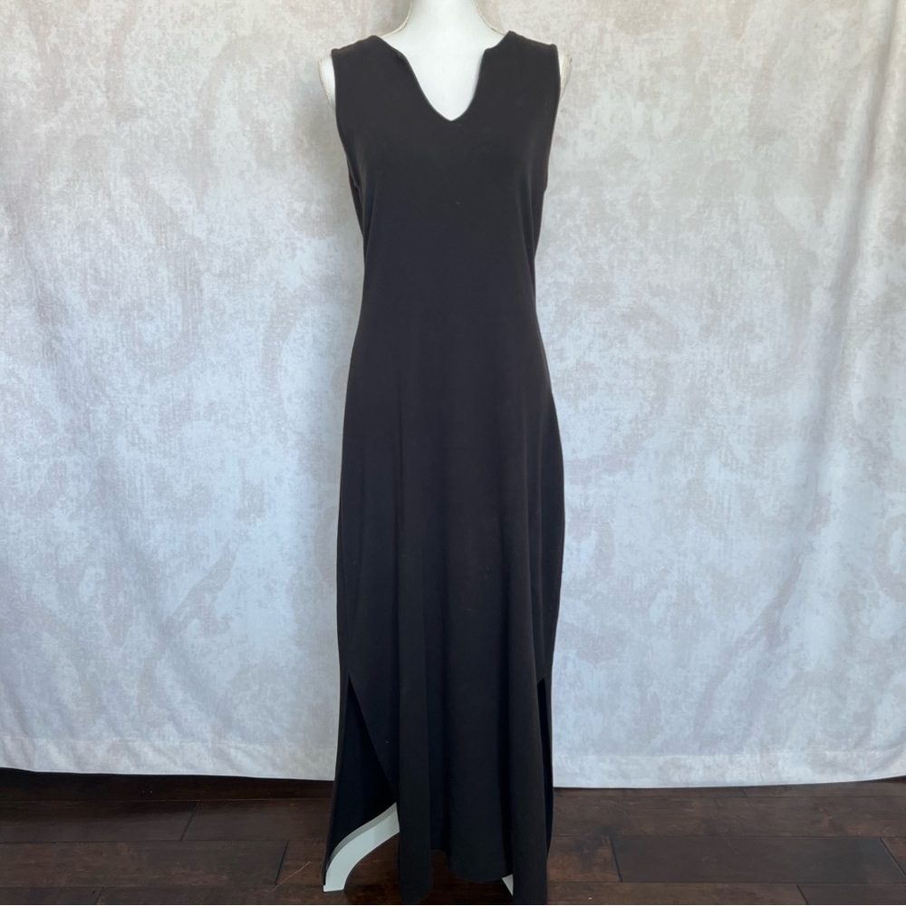 Women’s Brown Dress in Size L.